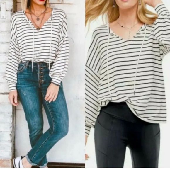 CAbi Tops - Cabi Relax Game Day Sweatshirt 5746 EUC